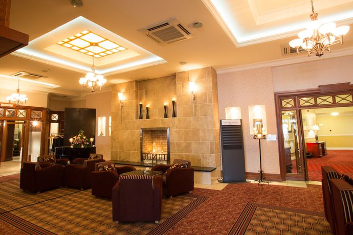 Imagen de los interiores del Hotel Hamlet Court. Foto 20