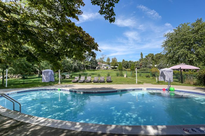 Imagen de la piscina del Hotel Hamlet Inn, Southampton. Foto 18