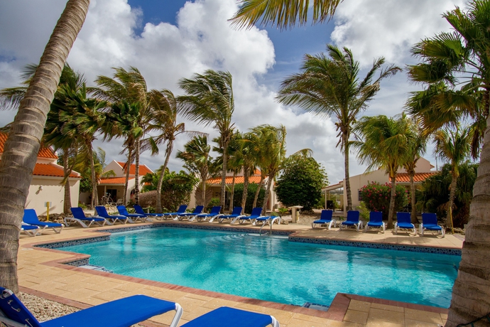 Imagen de la piscina del Hotel Hamlet Oasis Resort. Foto 15