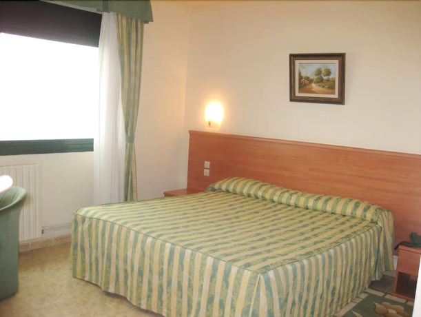 Imagen de la habitación del Hotel Hammamet Alger. Foto 7