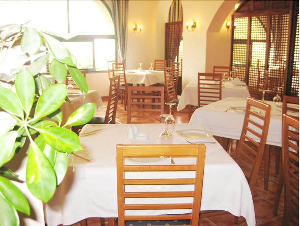Imagen del bar/restaurante del Hotel Hammamet Alger. Foto 6