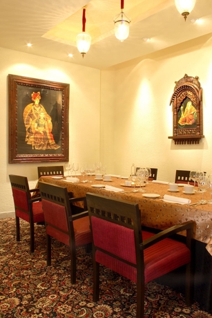 Imagen del bar/restaurante del Hotel Hampshire Plaza Hyderabad. Foto 6