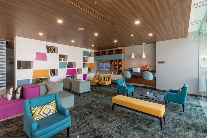 Imagen de los interiores del Hotel Hampton By Hilton Aguascalientes Downtown. Foto 20