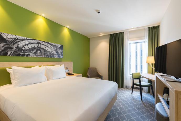 Imagen de la habitación del Hotel Hampton By Hilton Antwerp Central Station. Foto 5