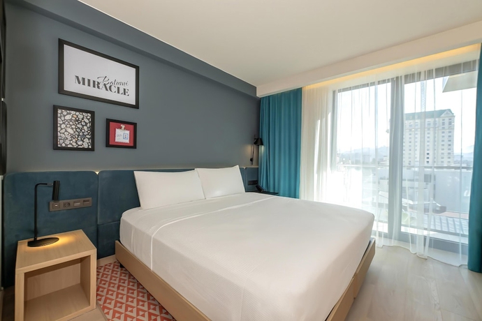 Imagen de la habitación del Hotel Hampton By Hilton Batumi Center. Foto 3