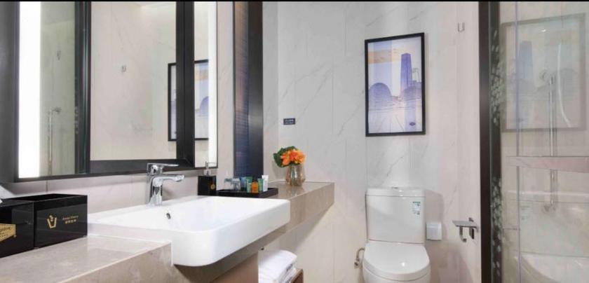 Imagen de la habitación del Hotel Hampton By Hilton Beijing Wuzi Xueyuan Road. Foto 11