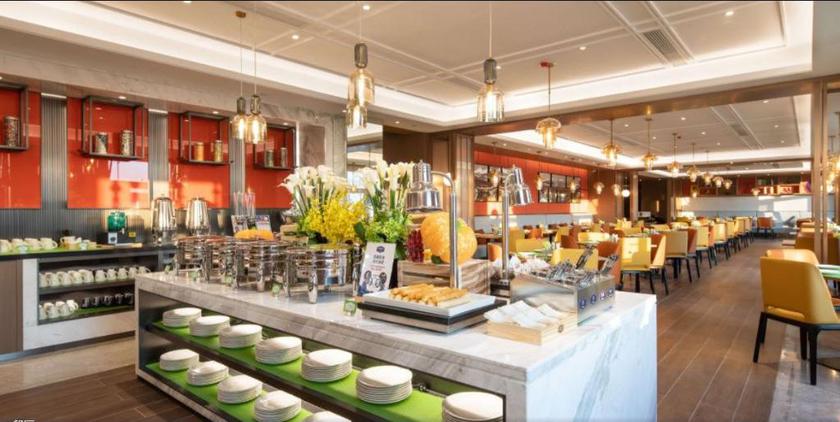 Imagen del bar/restaurante del Hotel Hampton By Hilton Beijing Wuzi Xueyuan Road. Foto 3
