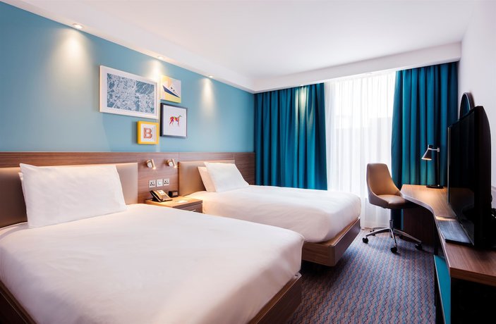 Imagen de la habitación del Hotel Hampton By Hilton Belfast City Centre. Foto 8