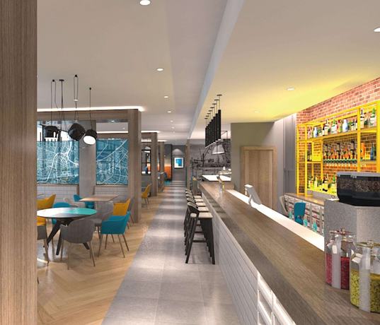 Imagen de los interiores del Hotel Hampton By Hilton Belfast City Centre. Foto 16