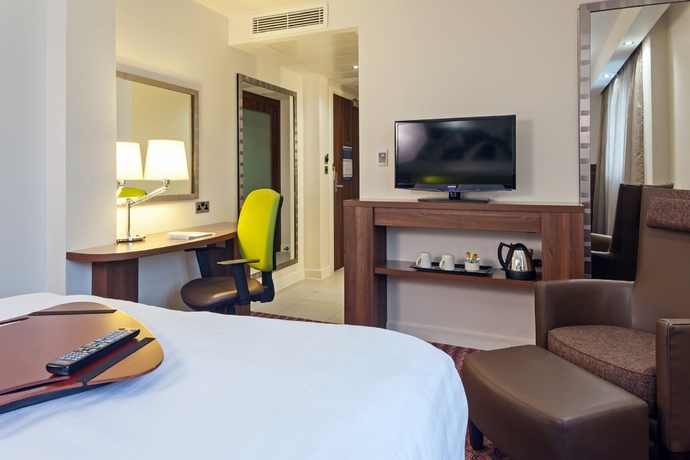 Imagen de la habitación del Hotel Hampton By Hilton Birmingham Jewellery Quarter. Foto 12