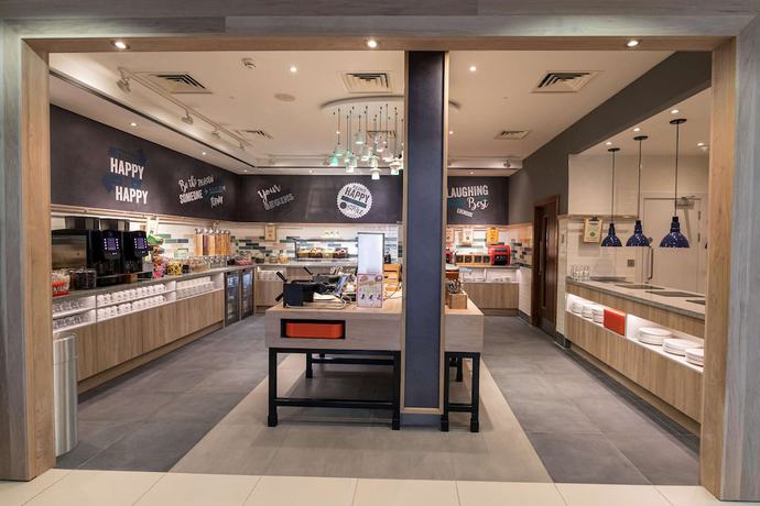 Imagen del bar/restaurante del Hotel Hampton By Hilton Bournemouth. Foto 2