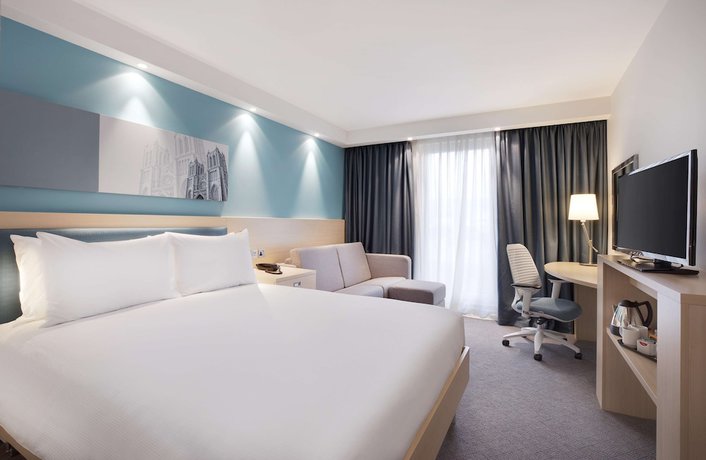 Imagen de la habitación del Hotel Hampton By Hilton Bristol Airport. Foto 2