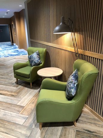 Imagen del bar/restaurante del Hotel Hampton By Hilton Bristol Airport. Foto 1