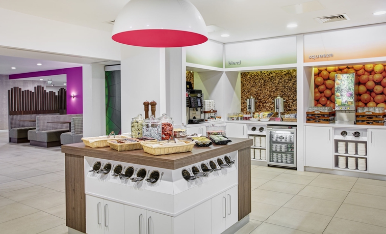 Imagen del bar/restaurante del Hotel Hampton By Hilton Bristol City Centre. Foto 5