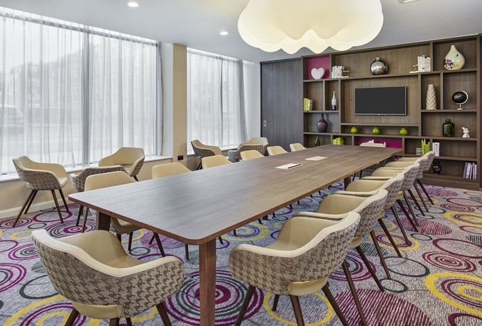 Imagen de los interiores del Hotel Hampton By Hilton Bristol City Centre. Foto 14