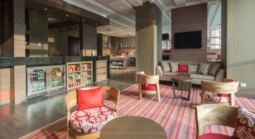 Imagen general del Hotel Hampton By Hilton Bucaramanga. Foto 9