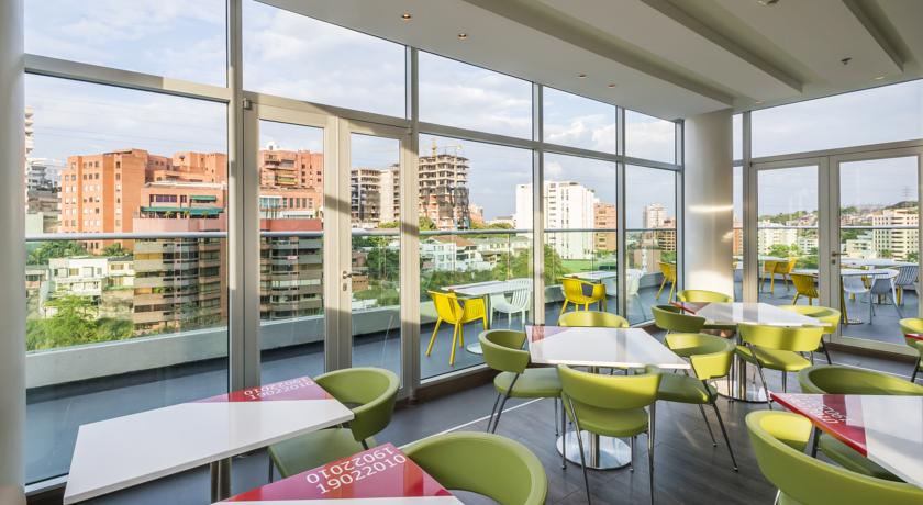 Imagen general del Hotel Hampton By Hilton Bucaramanga. Foto 12