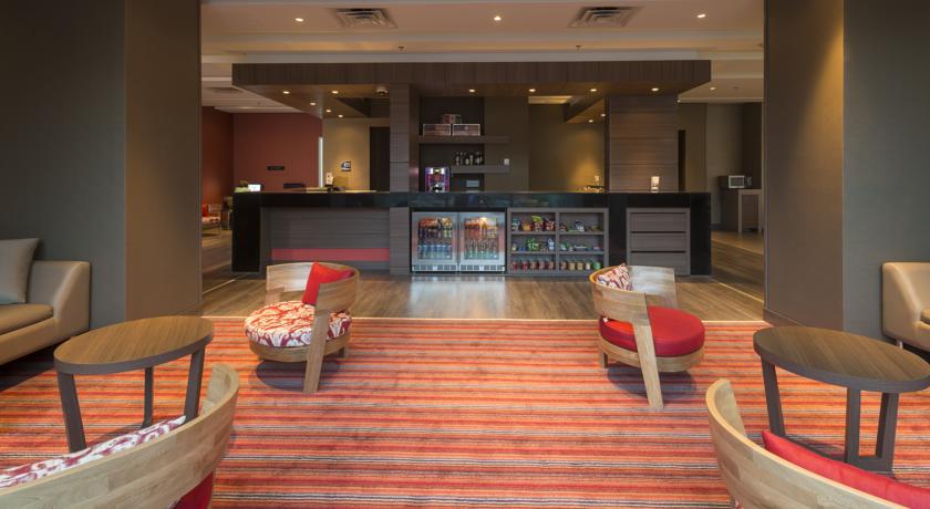 Imagen general del Hotel Hampton By Hilton Bucaramanga. Foto 15