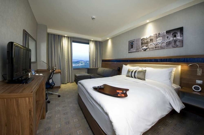 Imagen de la habitación del Hotel Hampton By Hilton Bursa. Foto 9