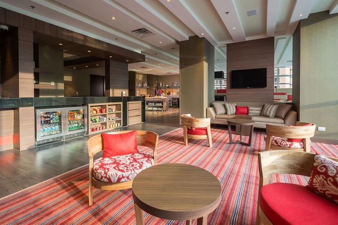 Imagen de los interiores del Hotel Hampton By Hilton Cali, Colombia. Foto 12