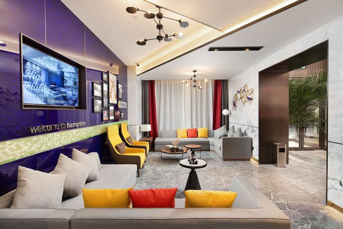 Imagen de los interiores del Hotel Hampton By Hilton Changchun Ziyou Road. Foto 18
