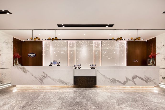 Imagen de los interiores del Hotel Hampton By Hilton Changchun Ziyou Road. Foto 19