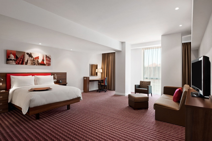 Imagen de los interiores del Hotel Hampton By Hilton Cluj-napoca. Foto 14