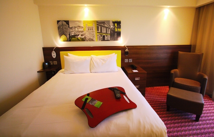 Imagen de la habitación del Hotel Hampton By Hilton Exeter Airport. Foto 5