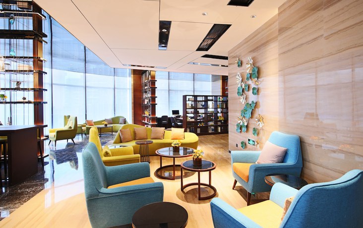 Imagen de los interiores del Hotel Hampton By Hilton Foshan Shanshui. Foto 17