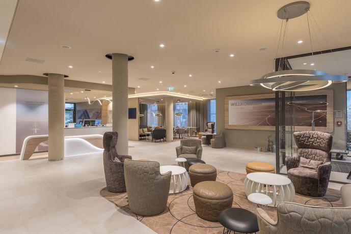 Imagen de los interiores del Hotel Hampton By Hilton Frankfurt Airport. Foto 6