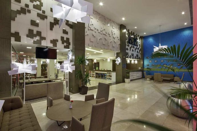 Imagen del bar/restaurante del Hotel Hampton By Hilton Gaziantep. Foto 4