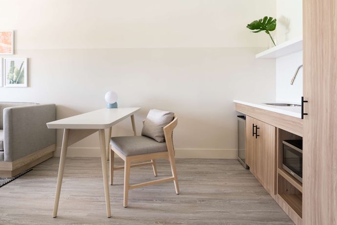 Imagen de la habitación del Hotel Hampton By Hilton Grand Cayman Seven Mile Beach. Foto 11