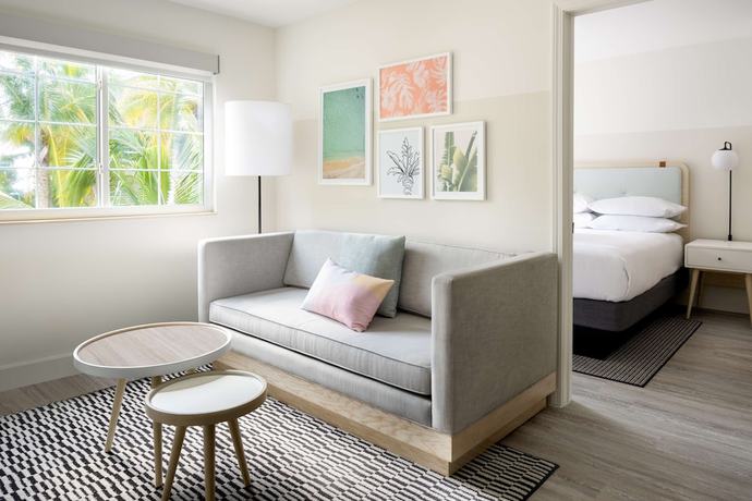 Imagen de la habitación del Hotel Hampton By Hilton Grand Cayman Seven Mile Beach. Foto 12