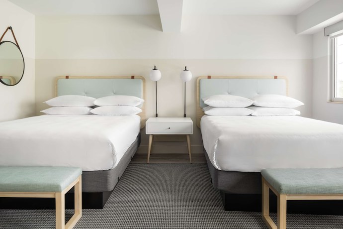 Imagen de la habitación del Hotel Hampton By Hilton Grand Cayman Seven Mile Beach. Foto 14