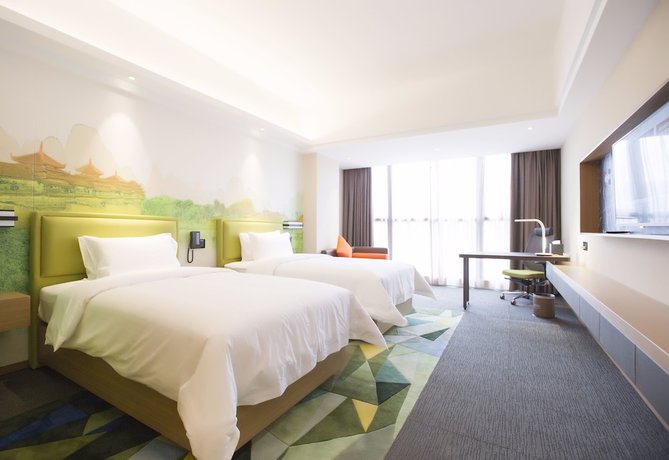 Imagen de la habitación del Hotel Hampton By Hilton Guilin Lingui. Foto 2