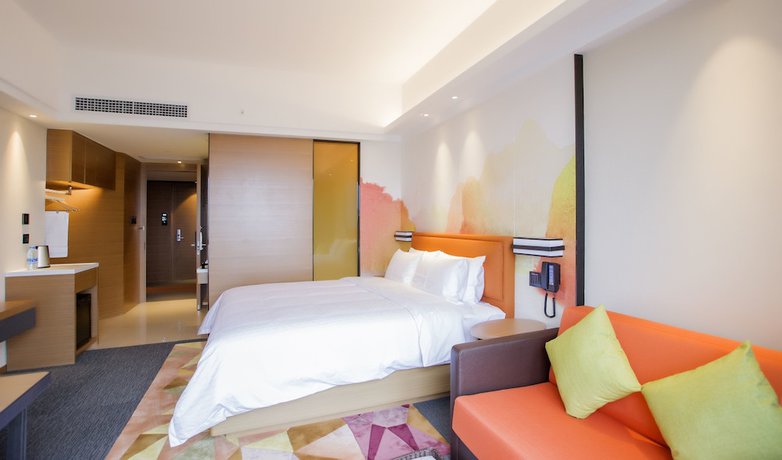 Imagen de la habitación del Hotel Hampton By Hilton Guilin Lingui. Foto 8