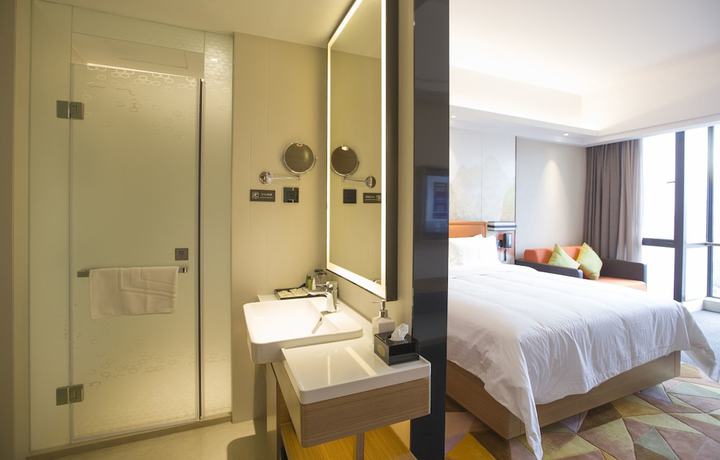 Imagen de la habitación del Hotel Hampton By Hilton Guilin Lingui. Foto 9