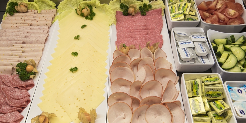 Imagen del bar/restaurante del Hotel Hampton By Hilton Hamburg City Centre. Foto 8