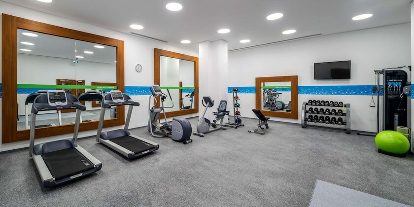 Imagen general del Hotel Hampton By Hilton Izmir Aliaga. Foto 5