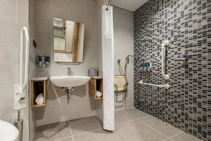 Imagen de la habitación del Hotel Hampton By Hilton Izmir Aliaga. Foto 14