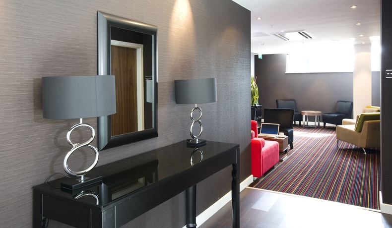 Imagen de los interiores del Hotel Hampton By Hilton Liverpool City Center. Foto 16