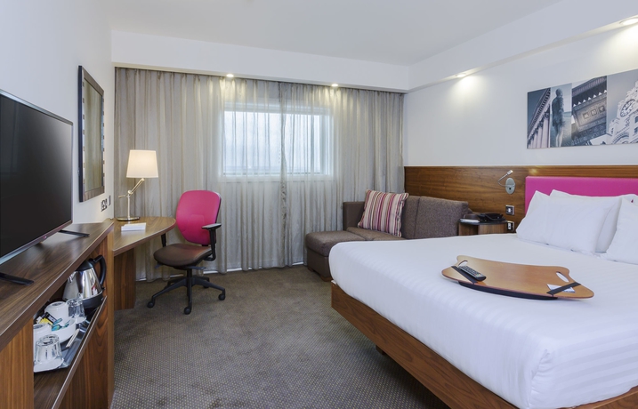 Imagen de la habitación del Hotel Hampton By Hilton Liverpool/john Lennon Airport. Foto 7