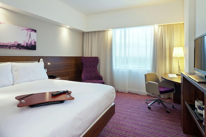 Imagen de la habitación del Hotel Hampton By Hilton London Gatwick Airport. Foto 4
