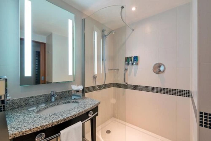 Imagen de la habitación del Hotel Hampton By Hilton London Luton Airport. Foto 10