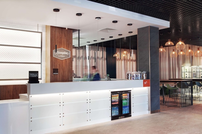 Imagen de los interiores del Hotel Hampton By Hilton Lublin. Foto 17