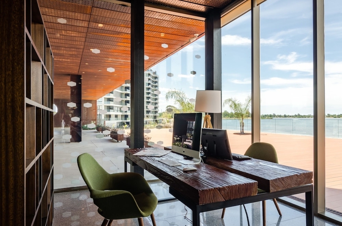 Imagen de los interiores del Hotel Hampton By Hilton Montevideo Carrasco. Foto 17