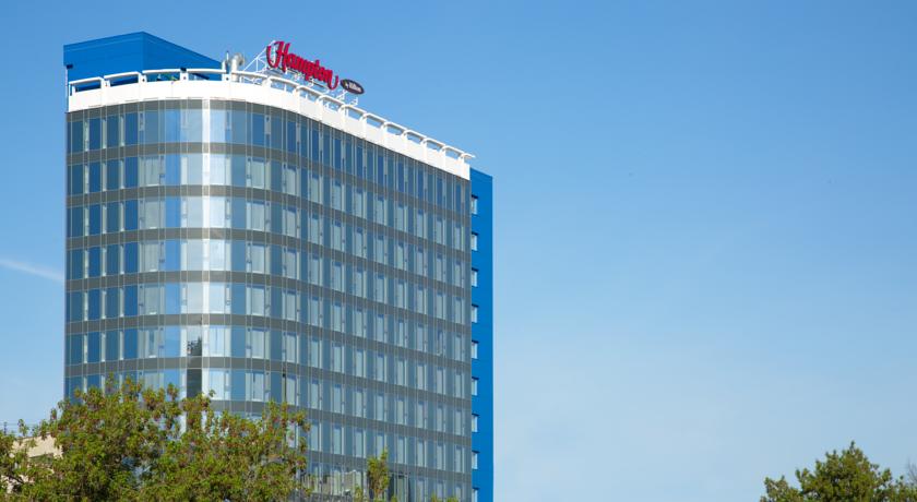 Imagen de los exteriores del Hotel Hampton By Hilton Nizhny Novgorod. Foto 8