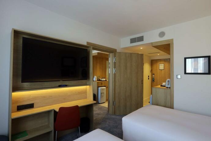 Imagen general del Hotel Hampton By Hilton Olsztyn. Foto 10