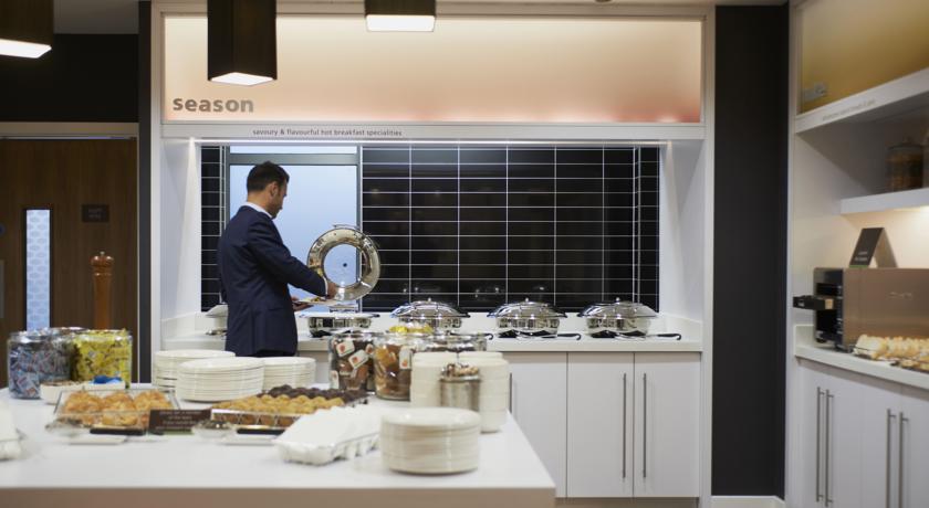 Imagen general del Hotel Hampton By Hilton Oxford. Foto 6