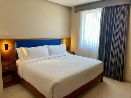 Imagen de la habitación del Hotel Hampton By Hilton Queretaro Juriquilla. Foto 3
